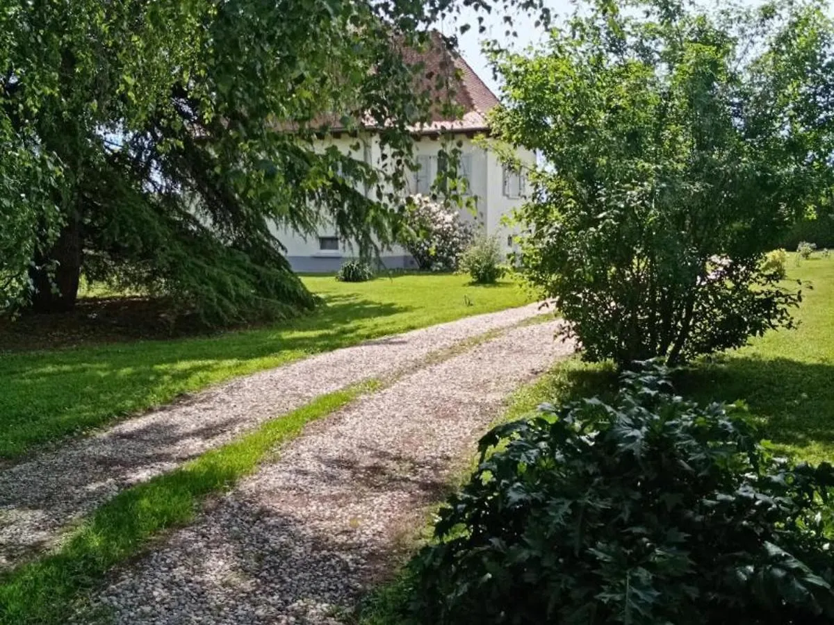Holiday home Gite Renove Proche Aurillac, Jardin & Garage - Fr-1-742-148 Arpajon-sur-Cere France