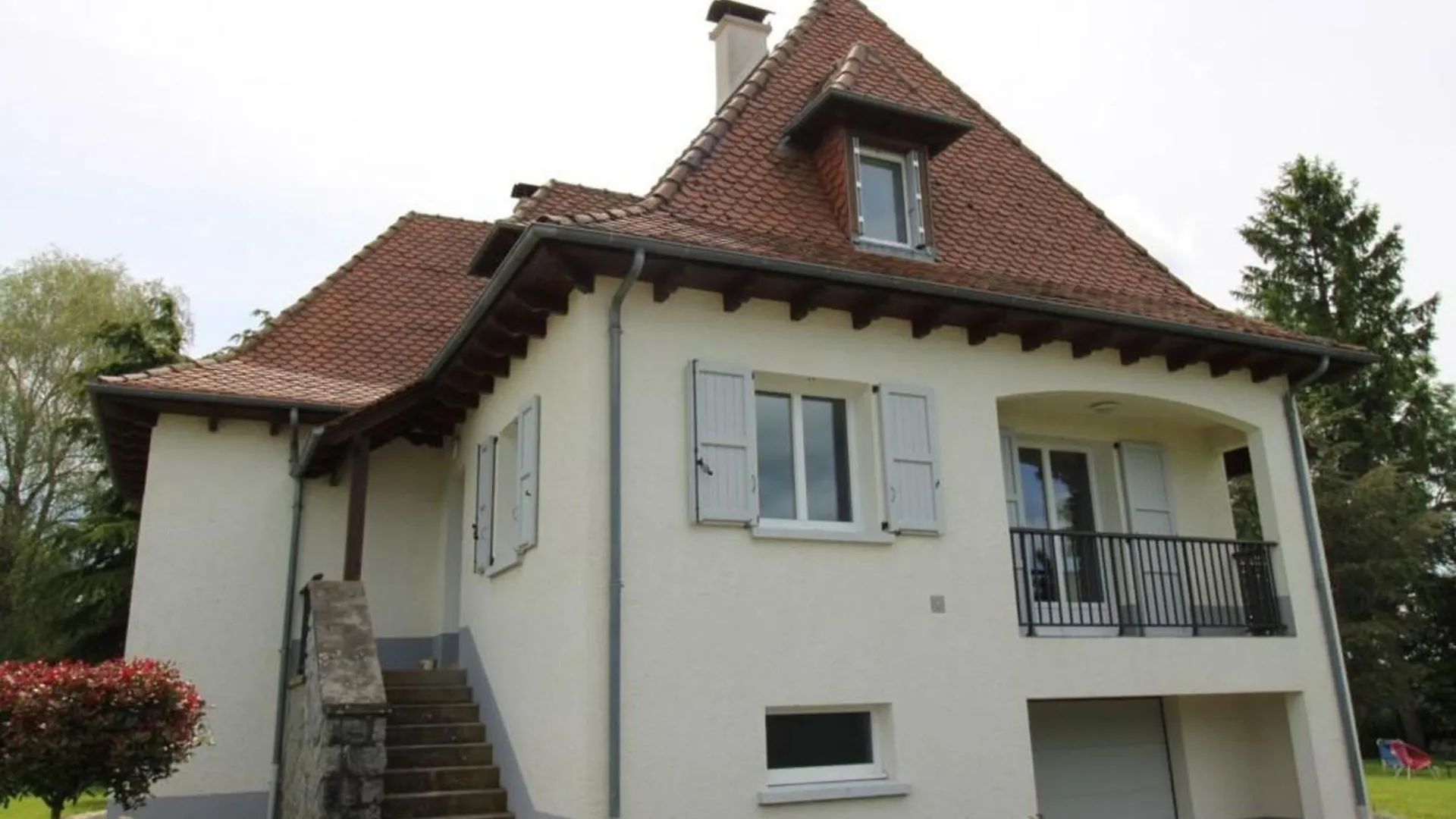 Gite Renove Proche Aurillac, Jardin & Garage - Fr-1-742-148 Arpajon-sur-Cere Holiday home